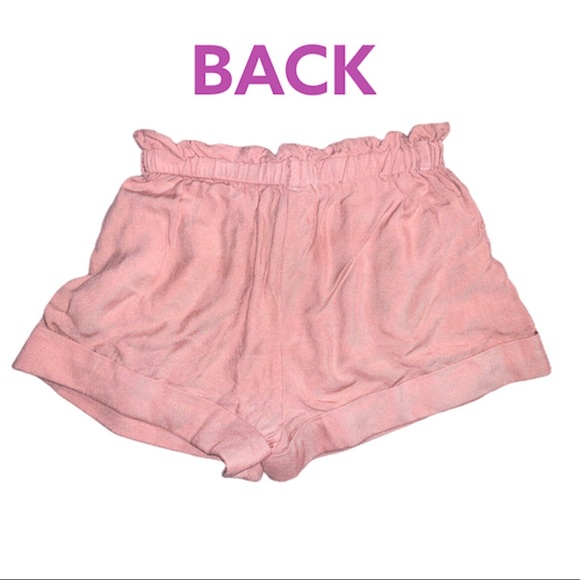 Bar III // Soft Casual Spring Colors Shorts with Pockets - Picture 3 of 6